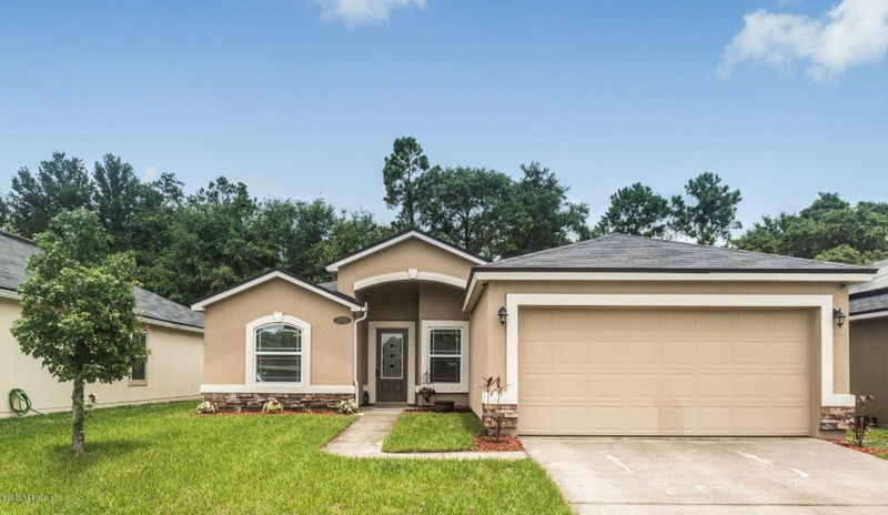 5725 Round Table Rd, Jacksonville, FL 32254