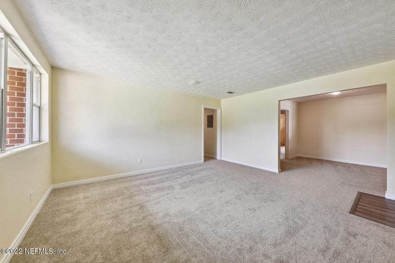 5725 Wilson Blvd, Jacksonville, FL 32210