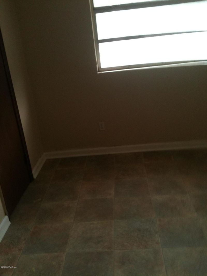 5730 Teeler Ave, Jacksonville, FL 32208