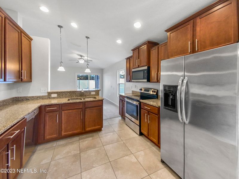 5731 Round Table Rd, Jacksonville, FL 32254