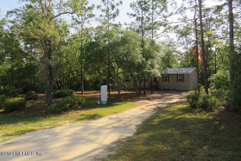 5745 Bryce St, Keystone Heights, FL 32656