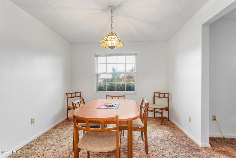 5751 Springhaven Dr, Orange Park, FL 32065