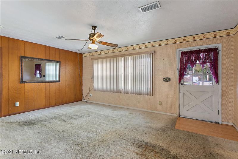 5753 Tempest St, Jacksonville, FL 32244