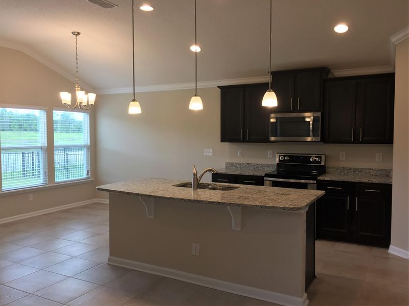 576 Crescent Key Dr, St Augustine, FL 32086