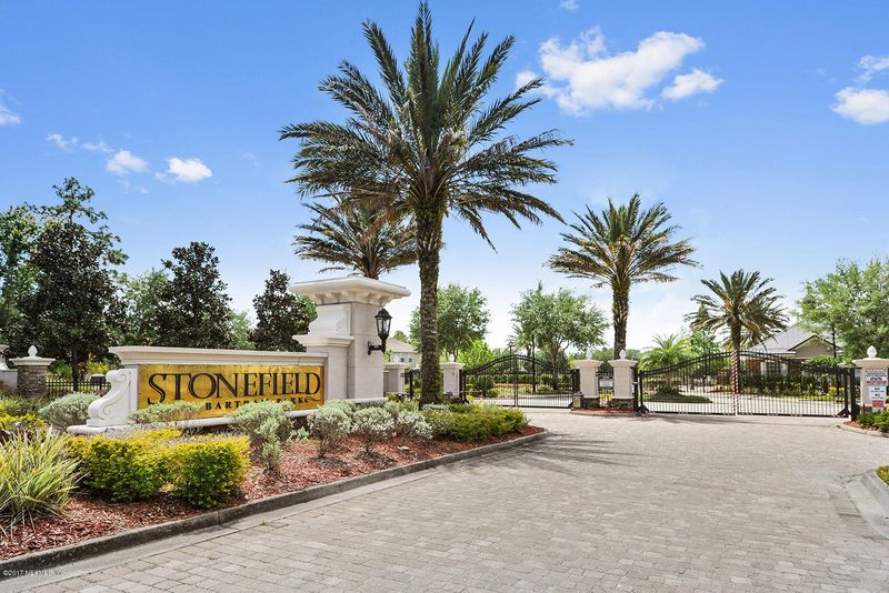 5765 Parkstone Crossing Dr, Jacksonville, FL 32258