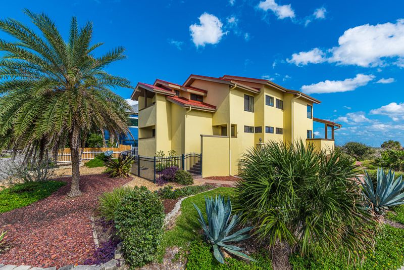 5796 Rudolph Ave, St Augustine, FL 32080