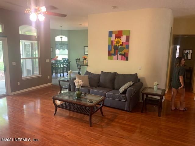 581 Falcon Fork Way, Jacksonville, FL 32259