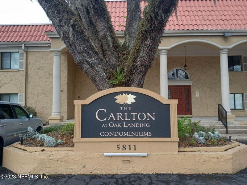 5811 Atlantic Blvd #111, Jacksonville, FL 32207