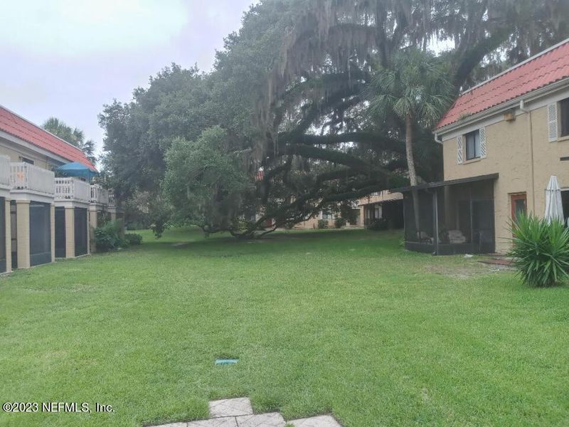5811 Atlantic Blvd #111, Jacksonville, FL 32207