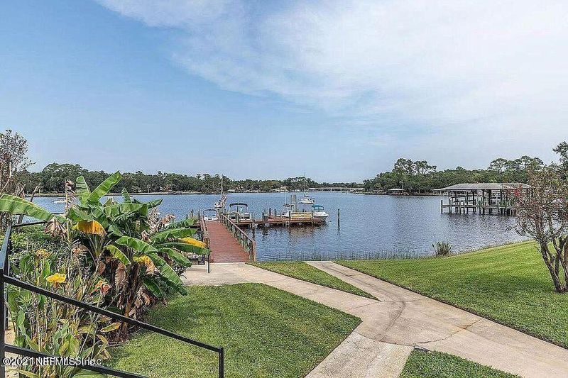 5811 Atlantic Blvd #207, Jacksonville, FL 32207