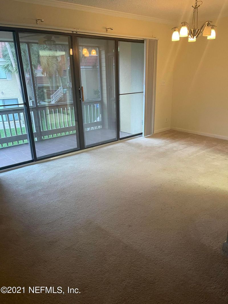 5811 Atlantic Blvd #6, Jacksonville, FL 32207