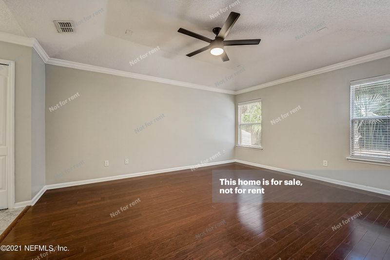 5812 Brush Hollow Rd, Jacksonville, FL 32258