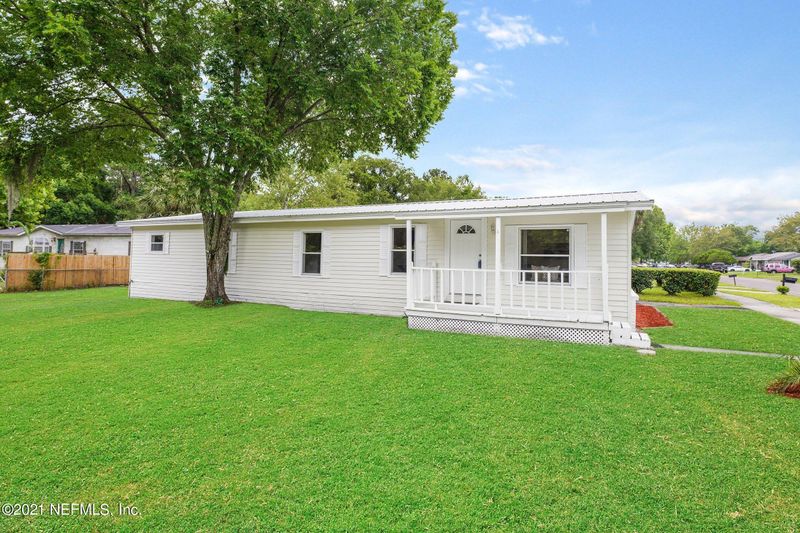 5812 Jason Dr, Jacksonville, FL 32244