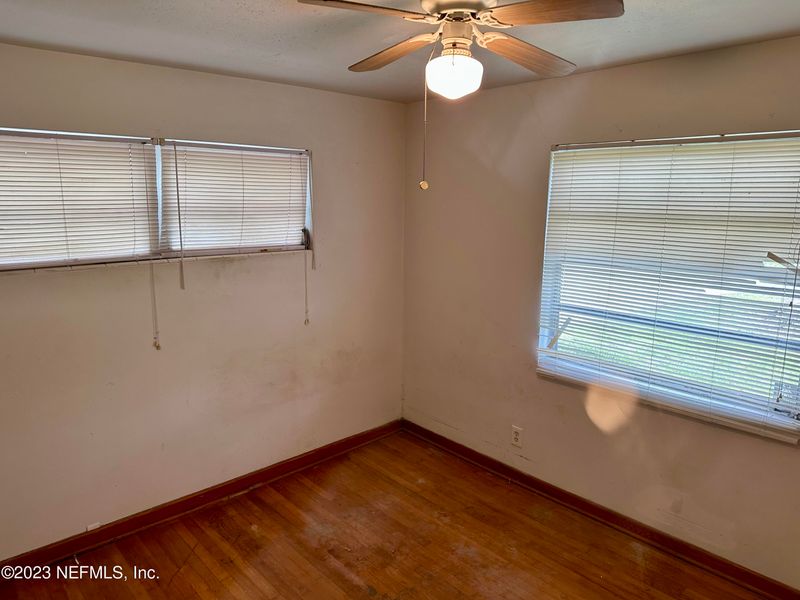 5825 Norde Dr E, Jacksonville, FL 32244