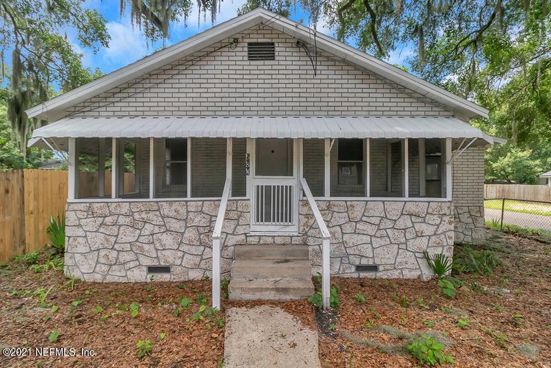 584 E 56th St, Jacksonville, FL 32208