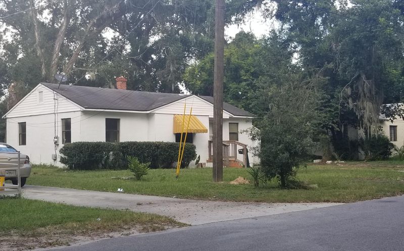 5843 St Cecilia Rd, Jacksonville, FL 32207