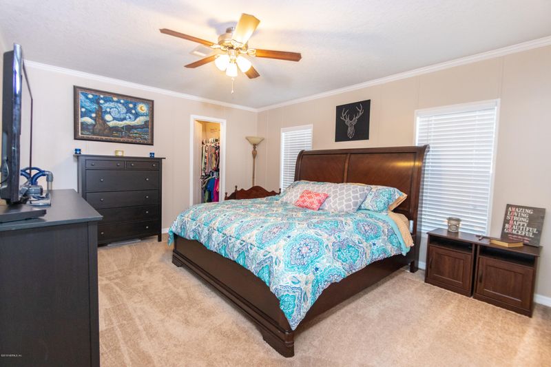 5864 Indian Trl, Keystone Heights, FL 32656