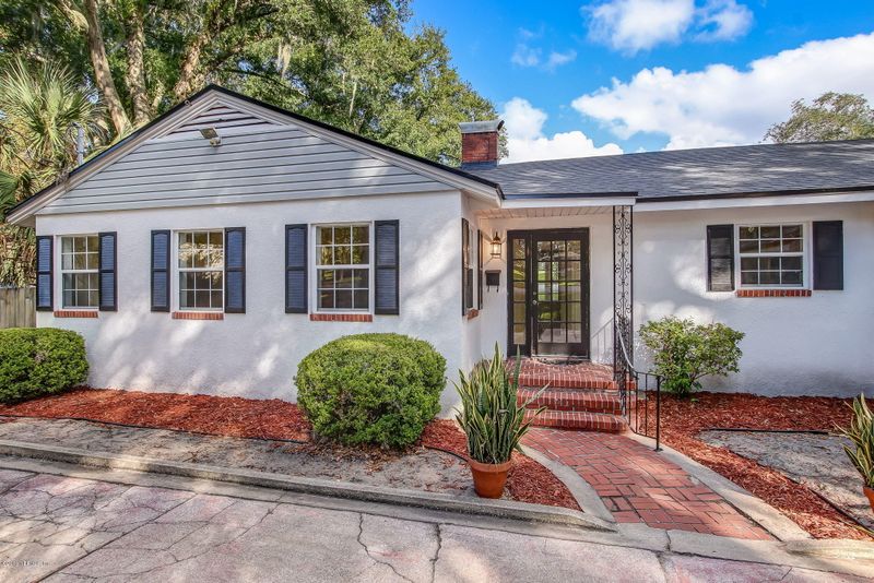 5865 Dickson Rd, Jacksonville, FL 32211