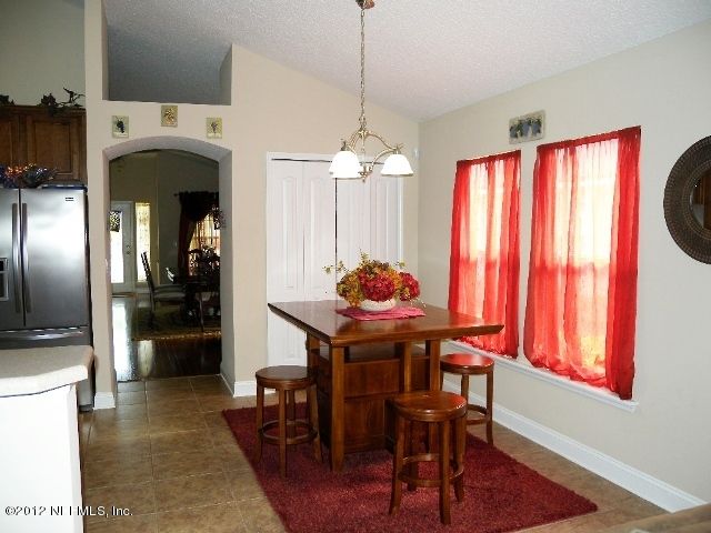 5870 Wind Cave Ln, Jacksonville, FL 32258