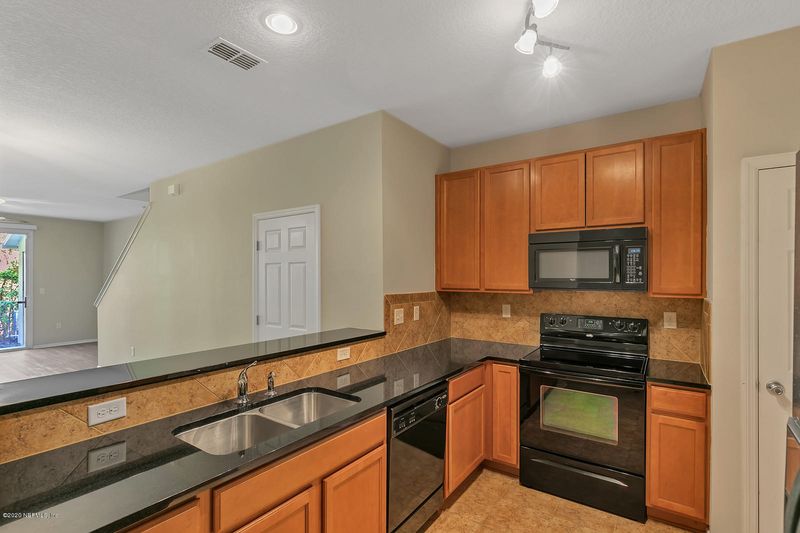 5877 Bartram Village Dr, Jacksonville, FL 32258