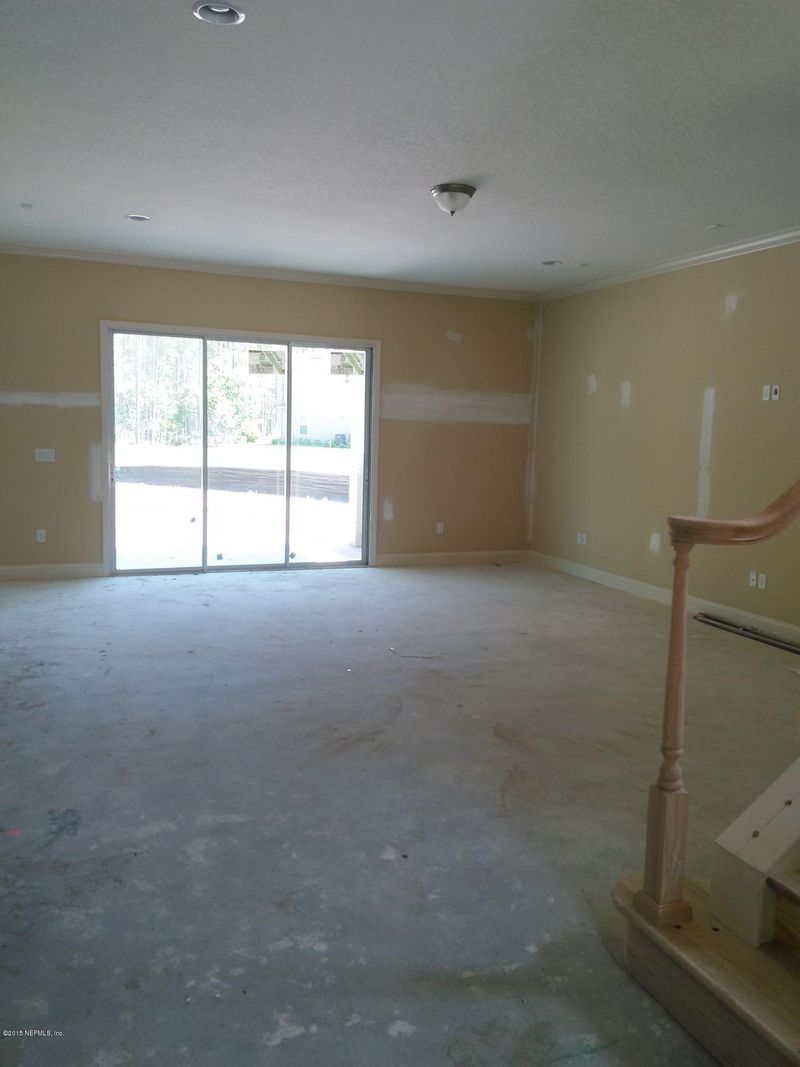 588 Cloisterbane Dr, St Johns, FL 32259