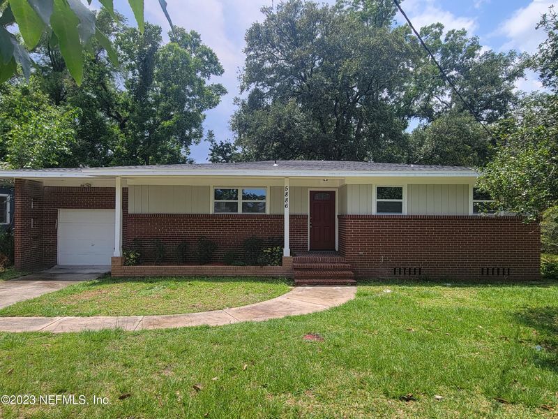 5886 Moncrief Rd, Jacksonville, FL 32209