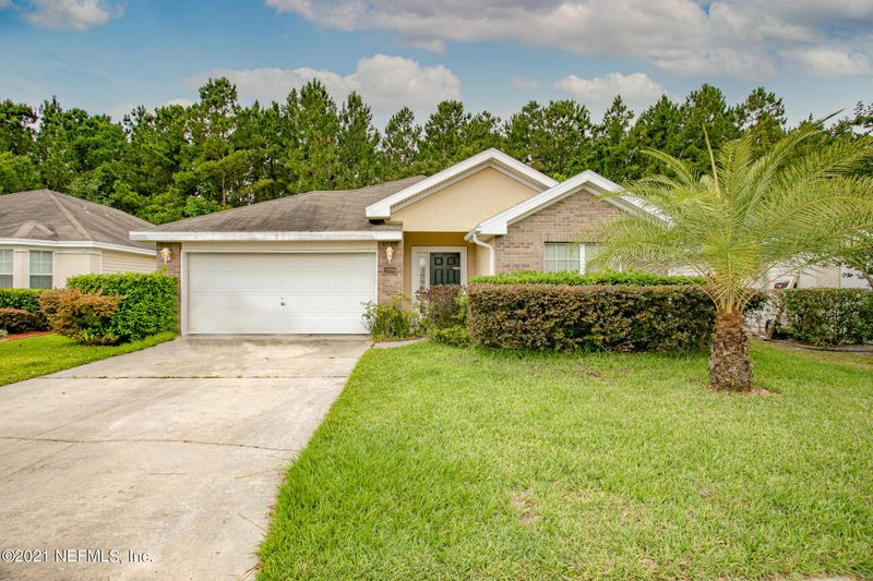 5896 Round Table Rd, Jacksonville, FL 32254