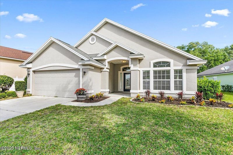 5899 Green Pond Dr, Jacksonville, FL 32258