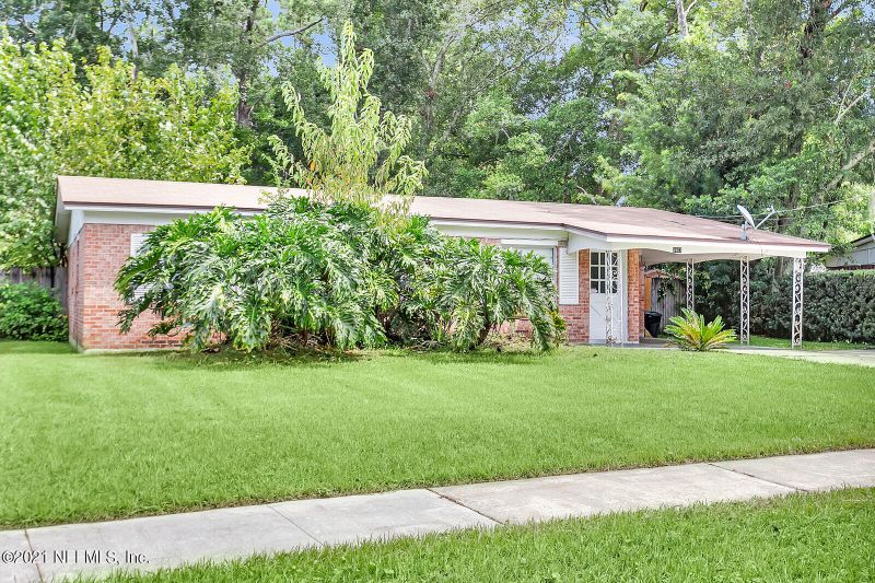 5903 Buckley Dr, Jacksonville, FL 32244