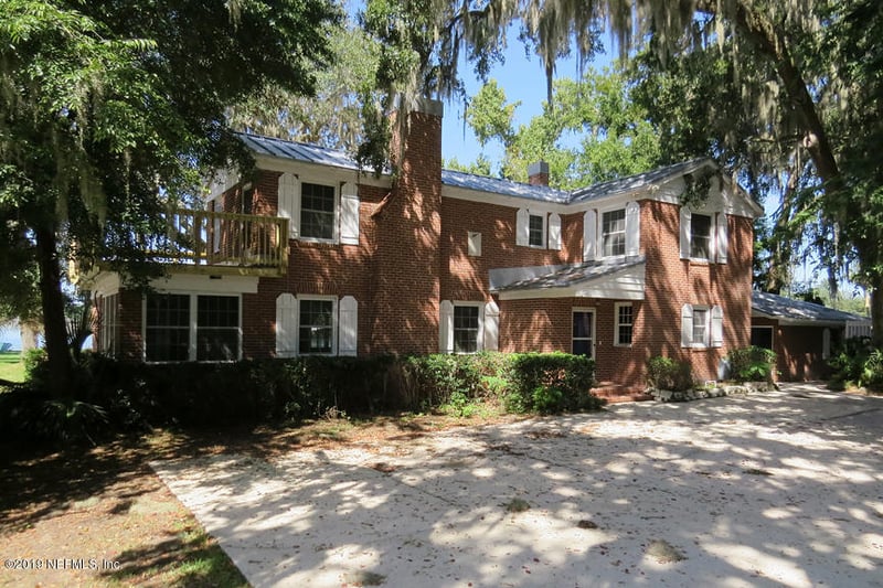 5907 Saxony Woods Ln, Jacksonville, FL 32211