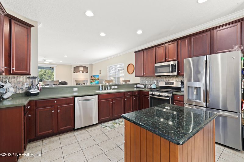 5919 Wind Cave Ln, Jacksonville, FL 32258