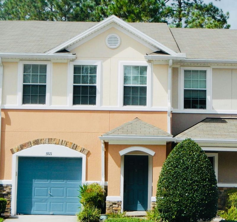 5921 Pavilion Dr, Jacksonville, FL 32258