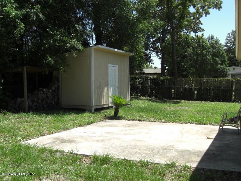 5922 Jaguar Dr W, Jacksonville, FL 32244