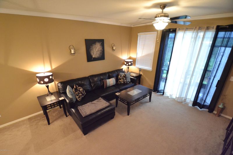 5926 Bartram Village Dr, Jacksonville, FL 32258