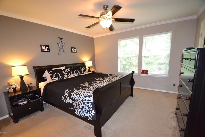 5926 Bartram Village Dr, Jacksonville, FL 32258