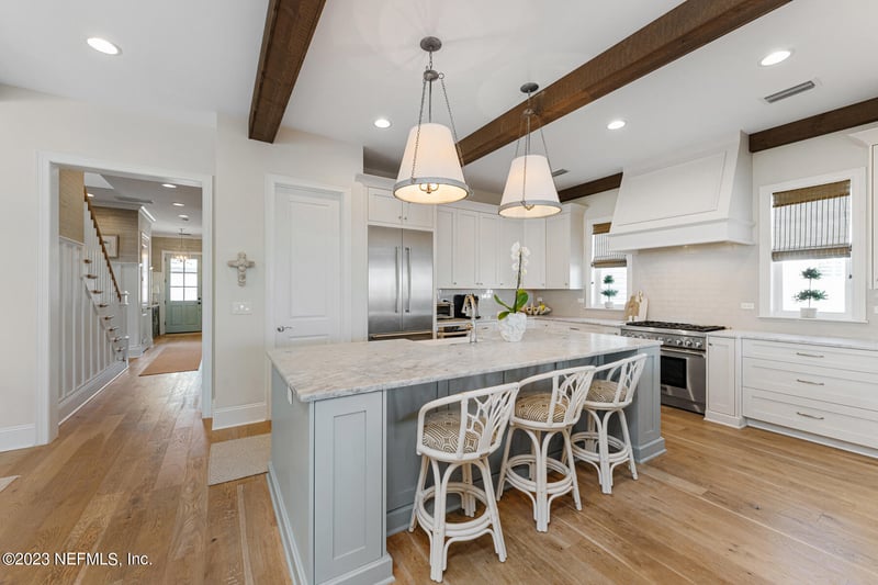 593 Timber Bridge Ln, Atlantic Beach, FL 32233