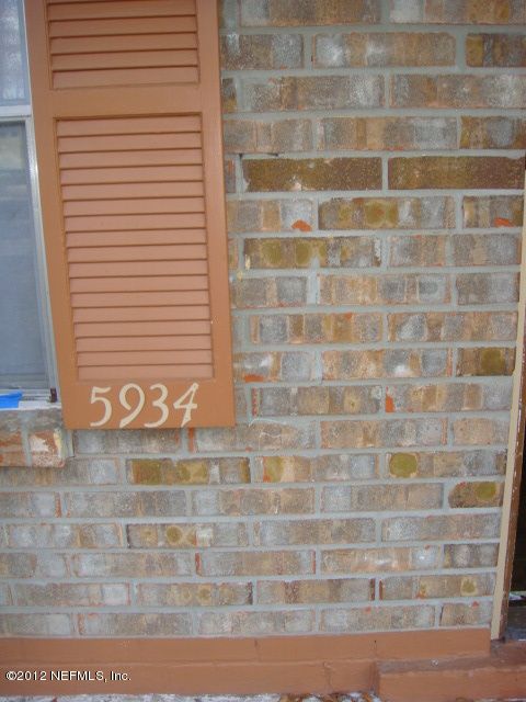 5934 Camaro Dr W, Jacksonville, FL 32244