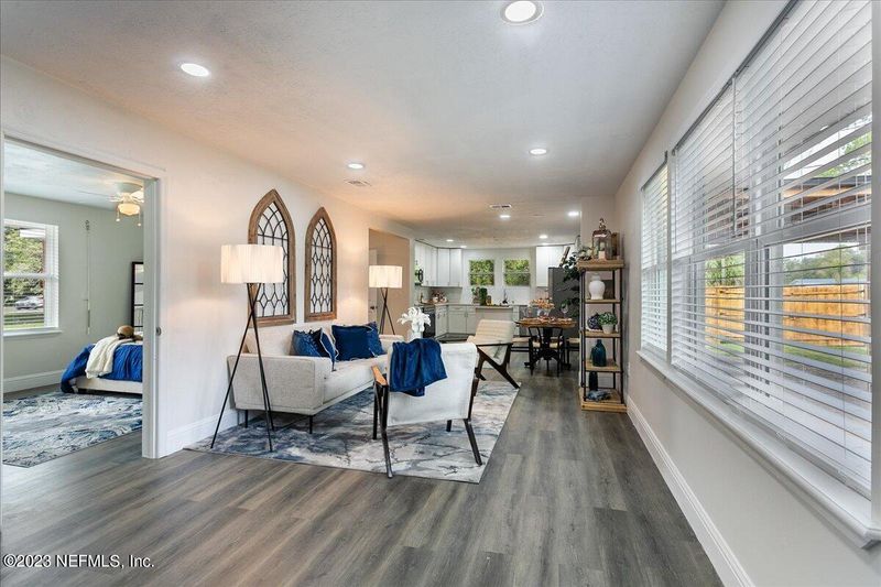 5935 Briley Ave, Jacksonville, FL 32208