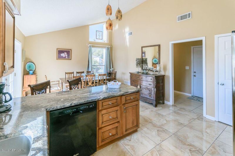 594 Plaza, Atlantic Beach, FL 32233