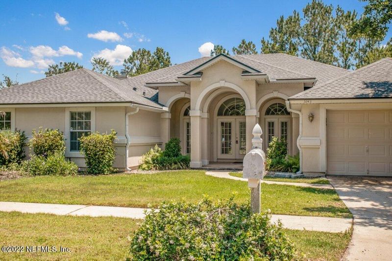 5943 Long Cove Dr, Jacksonville, FL 32222