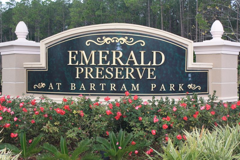 5943 Pavilion Dr, Jacksonville, FL 32258
