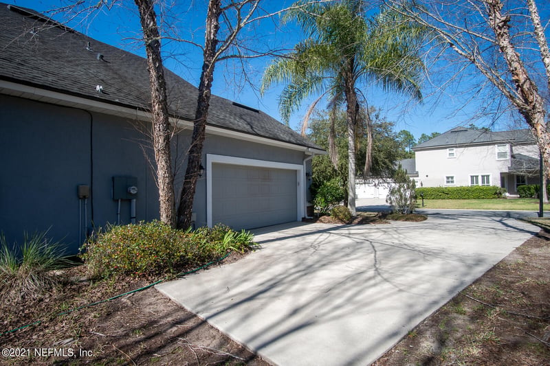 595 Saddlestone Dr, Jacksonville, FL 32259