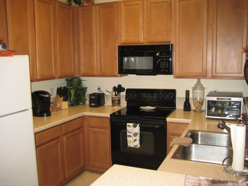5950 Rocky Mount Dr, Jacksonville, FL 32258