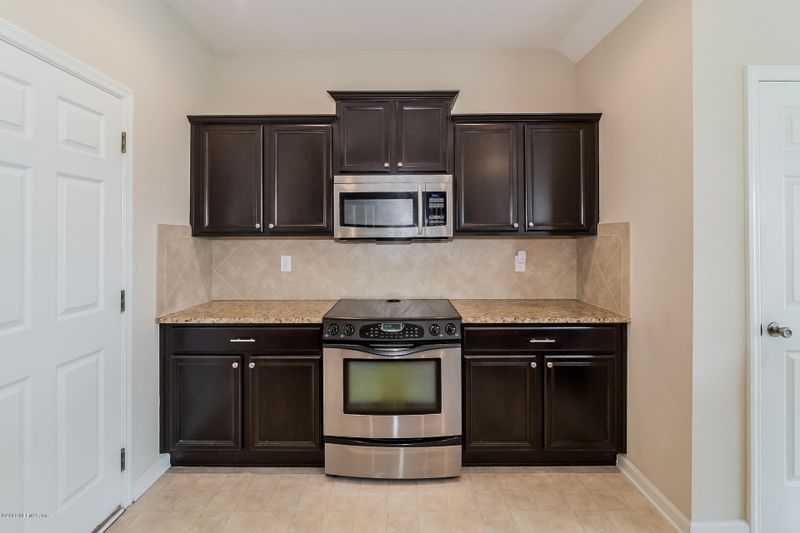 5985 Bartram Village Dr, Jacksonville, FL 32258