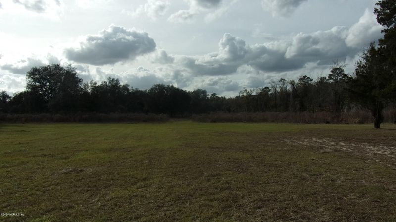 5990 Clifton Rd, Green Cove Springs, FL 32043