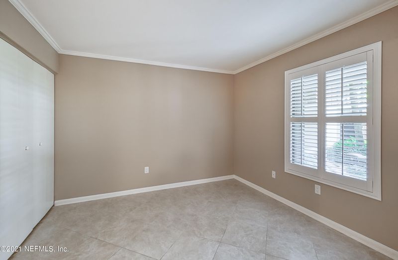 6000 San Jose Blvd #1D, Jacksonville, FL 32217