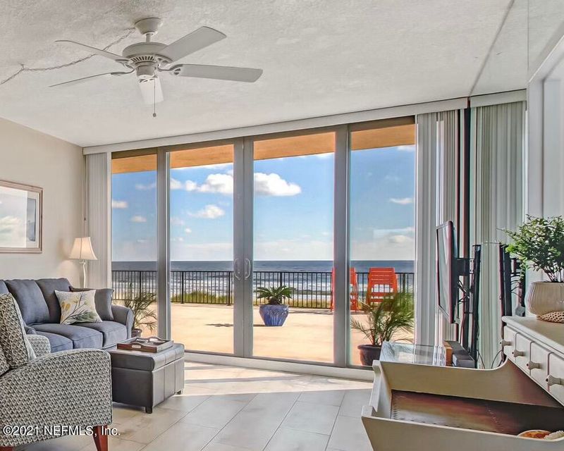 601 1st St S #2C, Jacksonville Beach, FL 32250