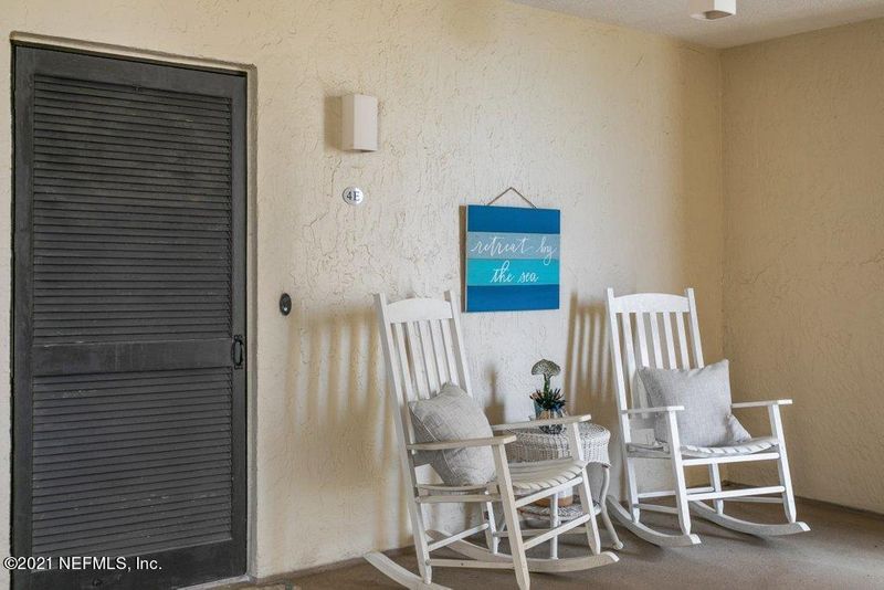 601 1st St S #4E, Jacksonville Beach, FL 32250