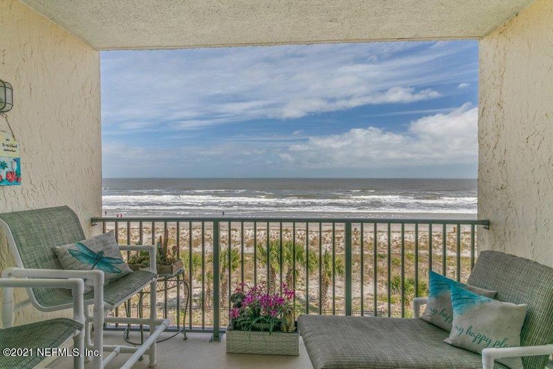 601 1st St S #4E, Jacksonville Beach, FL 32250