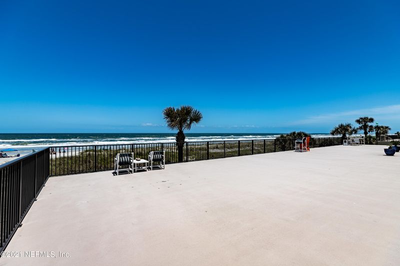 601 S 1st St #2A, Jacksonville Beach, FL 32250
